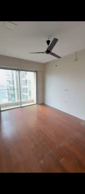 Room in 2.5 BHK Apartment at Atul Wallace Fortuna, Mazgaon – for Rent