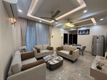 5 BHK + Servant Room,Extra Room 4500 Sq.Ft. Independent House in Sector 82