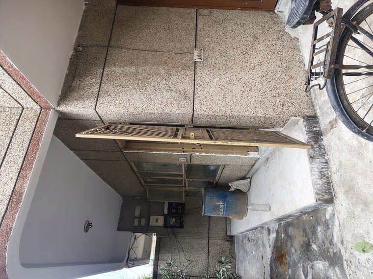 Kitchen, sector 55 3.5 Bedroom 1500 Sq.Ft. Villa In Sector 55 Noida 10570227