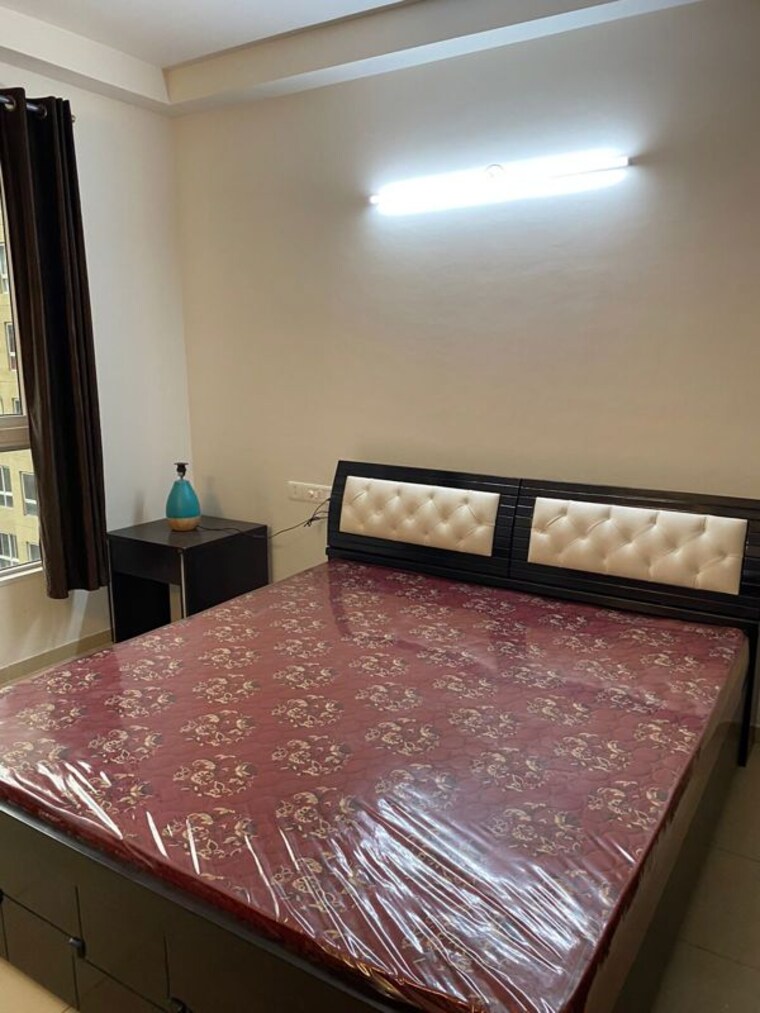 Bedroom, bhartiya-nikoo-homes 3.5 Bedroom 1917 Sq.Ft. Apartment In Thanisandra Main Road Bangalore 10570226
