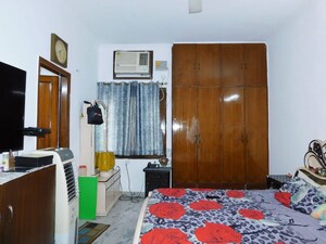 Bedroom in 3 BHK Builder Floor at East Of Kailash – for Rent