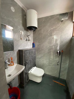 Bathroom in 1 BHK Builder Floor at Saket – for Rent