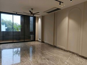 6+ BHK Villa For Sale in Vasant Vihar
