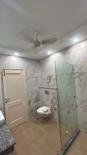 Bathroom in 3 BHK Builder Floor at Green Wood City, Sector 45 – for Rent