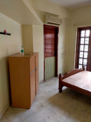 Bedroom in 4 BHK Apartment at Neeladhri Mahal Apartment, Jayamahal – for Sale
