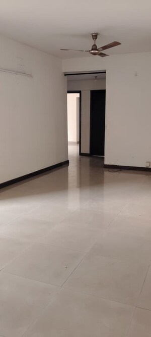 2 BHK Apartment For Sale in BPTP Park Grandeura, Sector 82