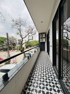 Balcony in 3 BHK Builder Floor at Sector 45 – for Sale