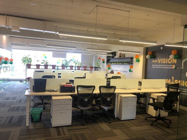 Team Area, mg road Commercial Office Space 1700 Sq.Ft. In Mg Road Indore 10570316