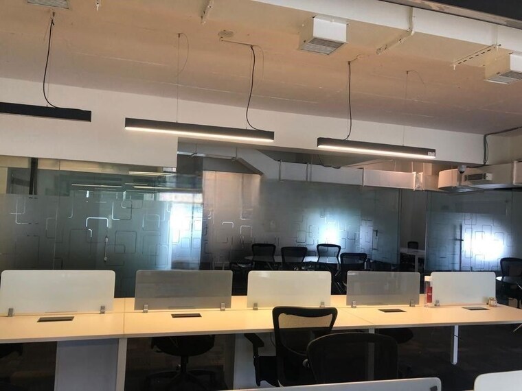 Team Area, mg road Commercial Office Space 1700 Sq.Ft. In Mg Road Indore 10570316