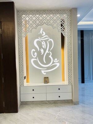 Building Lobby in 4 BHK Builder Floor at Sector 67a – for Sale