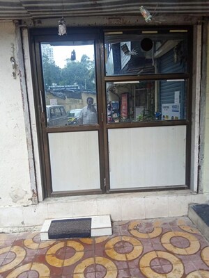Room in  Office Space at Goregaon West – for Rent