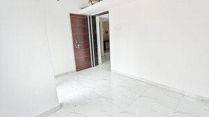 Room in 2.5 BHK Apartment at Anand Park, Wadgaon Sheri – for Rent