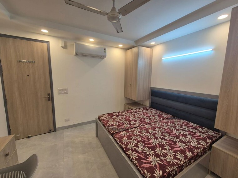 Bedroom, dlf city phase 3 1 RK 350 Sq.Ft. Builder Floor In Dlf City Phase 3 Gurgaon 10568503