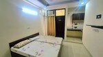 1 Rk  250 Sq.Ft. Builder Floor in DLF City Phase 3