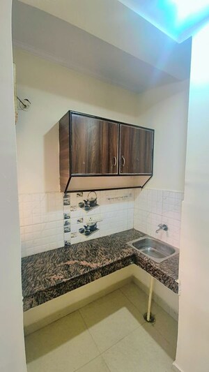Furnished Amenities in 1 RK Builder Floor at Dlf City Phase 3 – for Rent