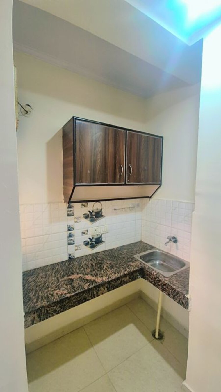 undefined, dlf city phase 3 1 RK 250 Sq.Ft. Builder Floor In Dlf City Phase 3 Gurgaon 10568280