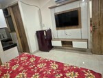 1 Rk  +  350 Sq.Ft. Builder Floor in DLF City Phase 3