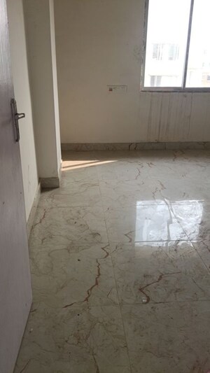 Room in 3 BHK Apartment at Rekjuani – for Sale