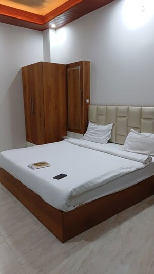 Bedroom in Studio Apartment at Ahmamau – for Rent