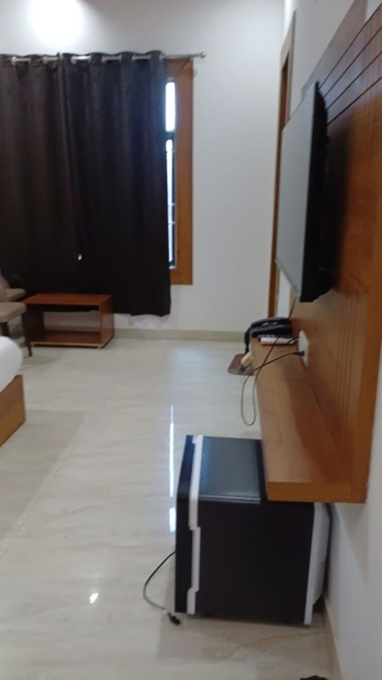 Living Room, ahmamau Studio 290 Sq.Ft. Apartment In Ahmamau Lucknow 10570349