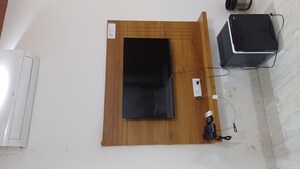 Furnished Amenities in Studio Apartment at Ahmamau – for Rent