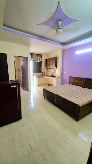 1 RK Builder Floor For Rent in Dlf City Phase 3