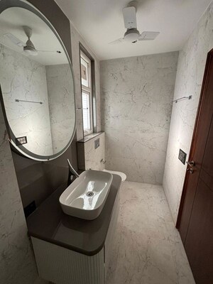 Bathroom in 4 BHK Apartment at Jaypee Imperial Court, Sector 128 – for Rent