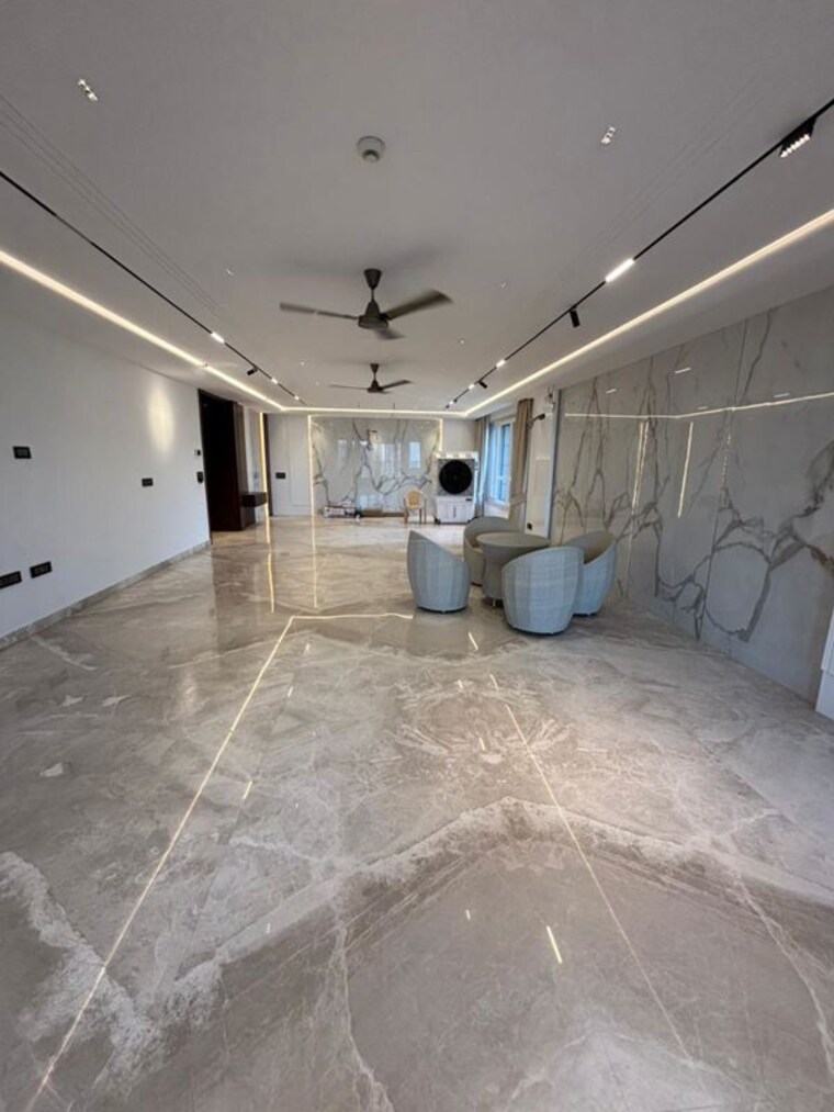  Parking, jaypee-imperial-court 4 Bedroom 3750 Sq.Ft. Apartment In Sector 128 Noida 10563335