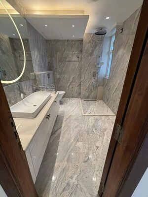 Bathroom in 4 BHK Apartment at Jaypee Imperial Court, Sector 128 – for Rent