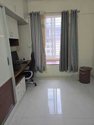Team Area in 2 BHK Apartment at Mana Capitol, Sarjapur Road – for Rent