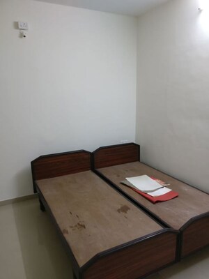 Bedroom in 2 BHK Apartment at Bhusari Colony – for Rent