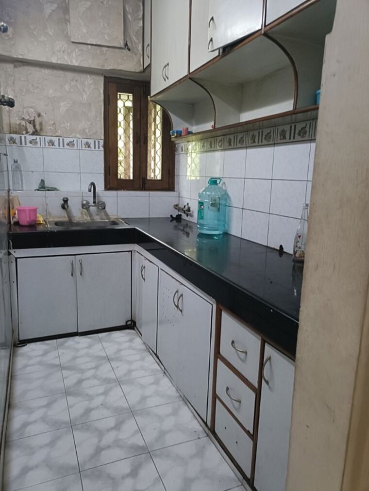 Kitchen, patparganj 2 Bedroom 900 Sq.Ft. Apartment In Patparganj Delhi 10570373