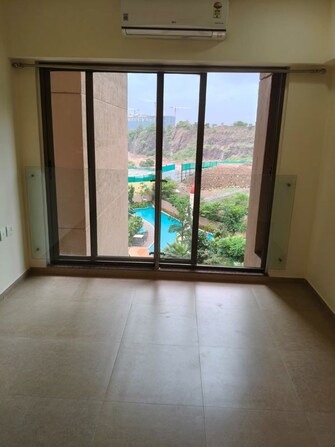 1 BHK + Basement 610 Sq.Ft. Apartment in Kanakia Silicon Valley