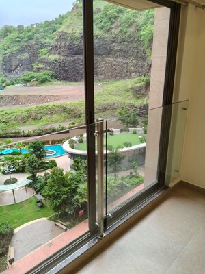 Living Room in 1 BHK Apartment at Kanakia Silicon Valley, Powai – for Sale