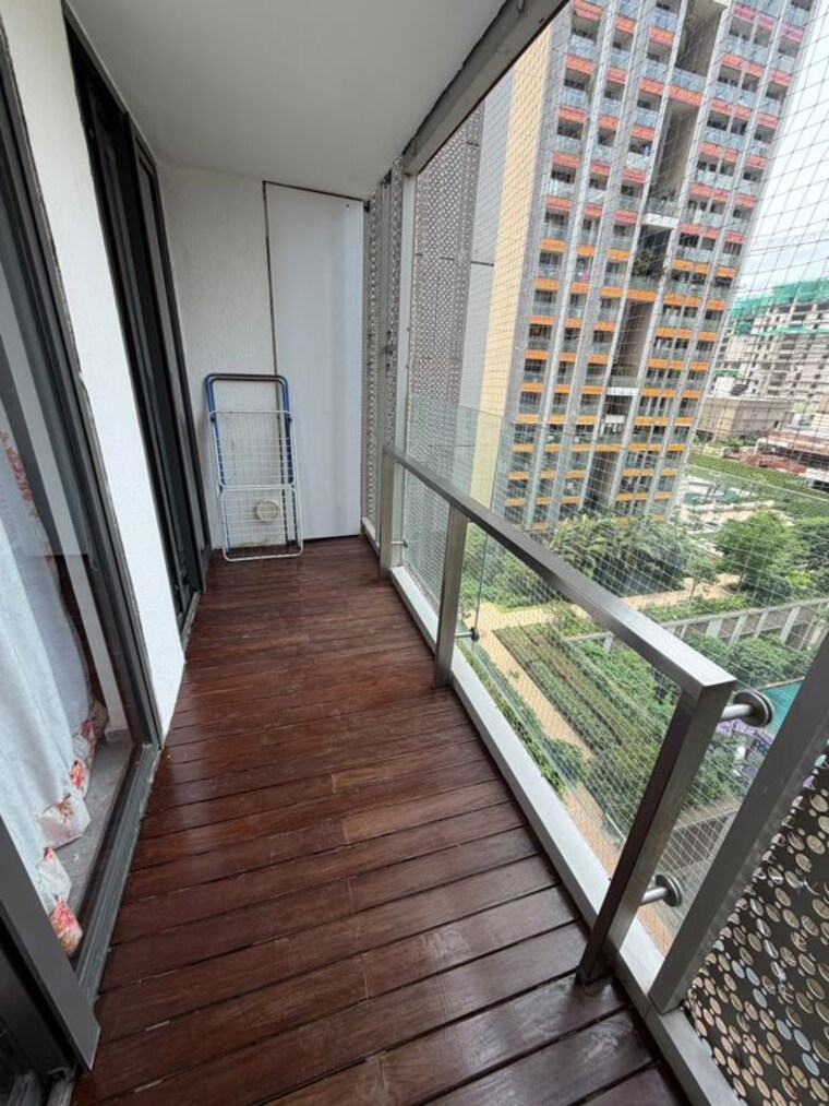 Balcony, lodha-enchante 1 Bedroom 511 Sq.Ft. Apartment In Wadala Mumbai 10570377