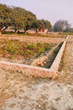 1100 Sq.Ft. Plot in Sultanpur Road