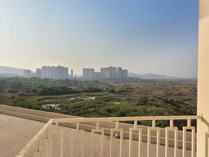 Plot Area in 1 BHK Apartment at Puranik City, Kasarvadavali – for Rent