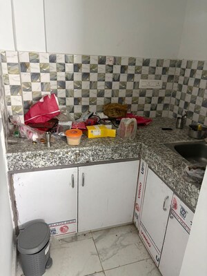 Team Area in 1 BHK Builder Floor at Sector 46 – for Rent