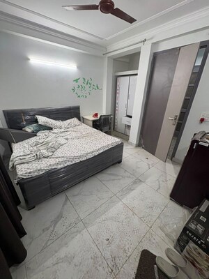 Bedroom in 1 BHK Builder Floor at Sector 46 – for Rent