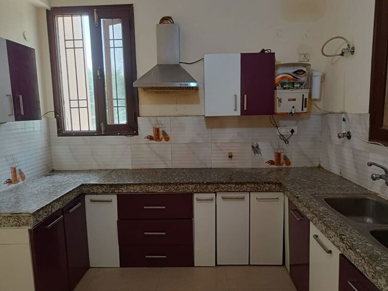 Kitchen, sector 125 3 Bedroom 1400 Sq.Ft. Apartment In Sector 125 Kharar 10570439