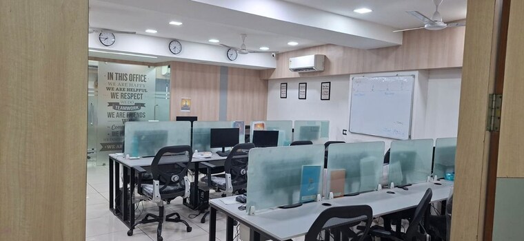 Team Area, navrangpura Commercial Office Space 1525 Sq.Ft. In Navrangpura Ahmedabad 10570464