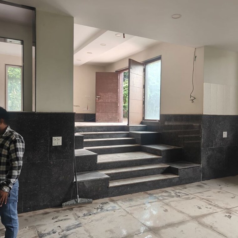 Living Room, sector 128 6+ Bedroom 10400 Sq.Mt. Penthouse In Sector 128 Noida 10570456