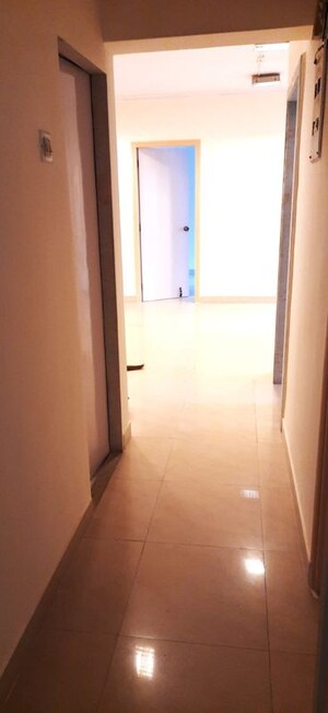Room in 1 RK Apartment at Dattani Park 7A, Kandivali East – for Sale