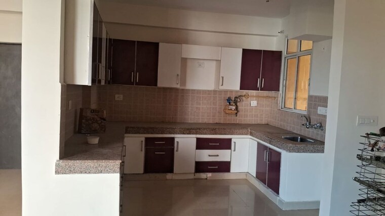 Kitchen, supertech-czar-suites 3 Bedroom 1875 Sq.Ft. Apartment In Omicron I Greater Noida Greater Noida 10570487