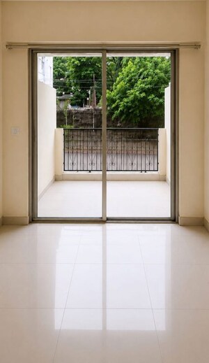 Room in 1 BHK Apartment at Kondhwa – for Sale