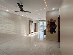 Room in 3 BHK Apartment at Trendsquares Ambience, Thanisandra Main Road – for Rent