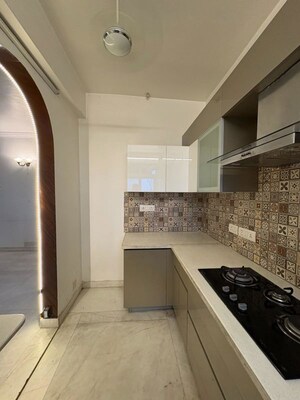 Building Lobby in 3 BHK Builder Floor at Sector 22 – for Rent
