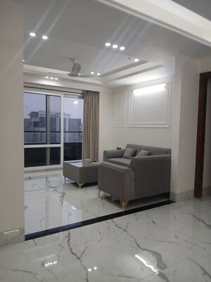 Living Room in 2 BHK Builder Floor at Dlf City Phase 3 – for Rent