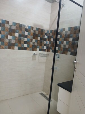 Team Area in 2 BHK Builder Floor at Dlf City Phase 3 – for Rent