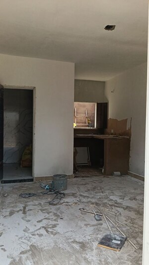 1 RK Independent House For Rent in Sector 135